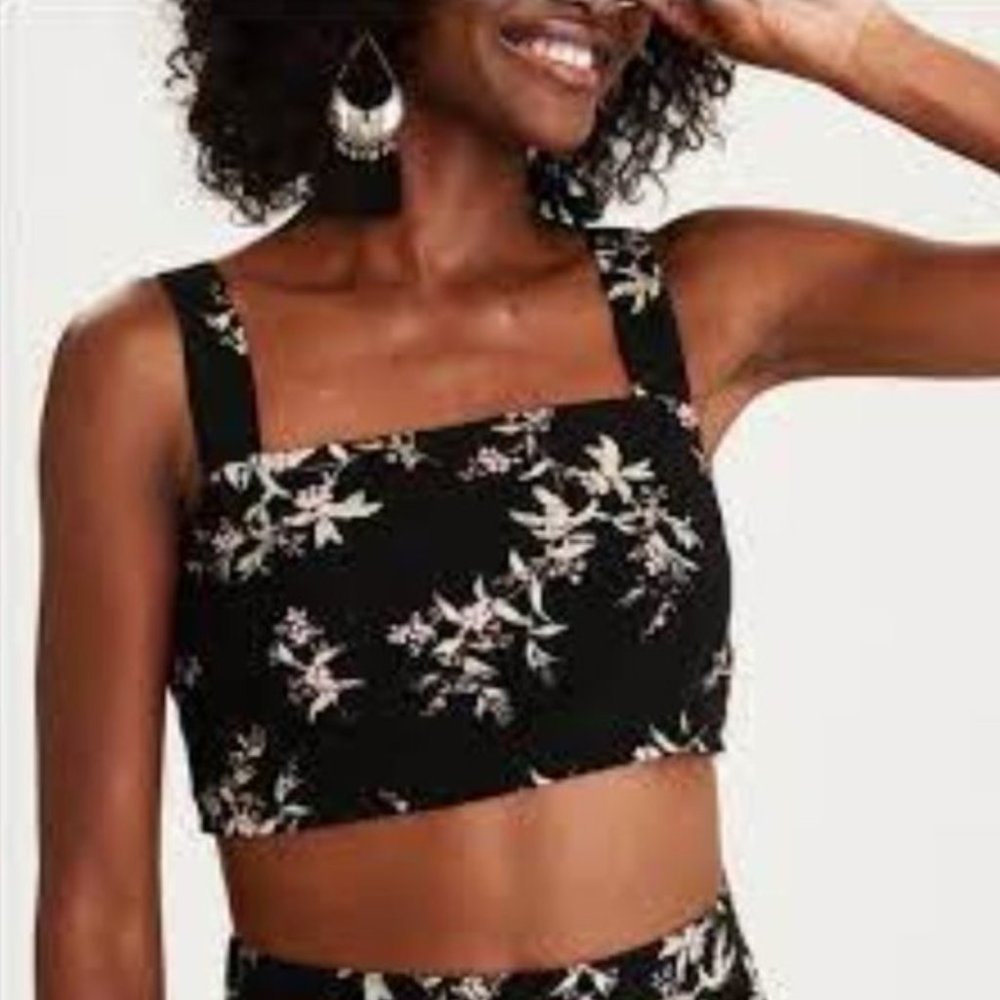 Black Floral Cropped Tank Top w Tie Back
